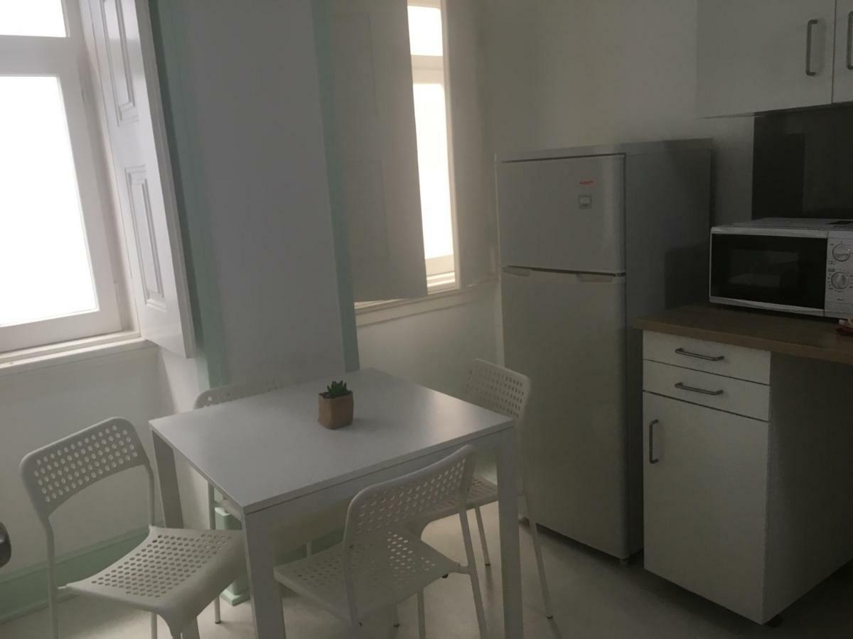 ARMAZÉM VILAÇA - Ap. Lavoisier Coímbra Exterior foto